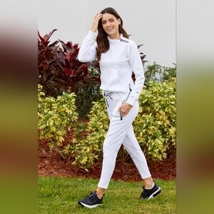 🏌🏼‍♀️Tail Chalk Top + Bottoms Set M